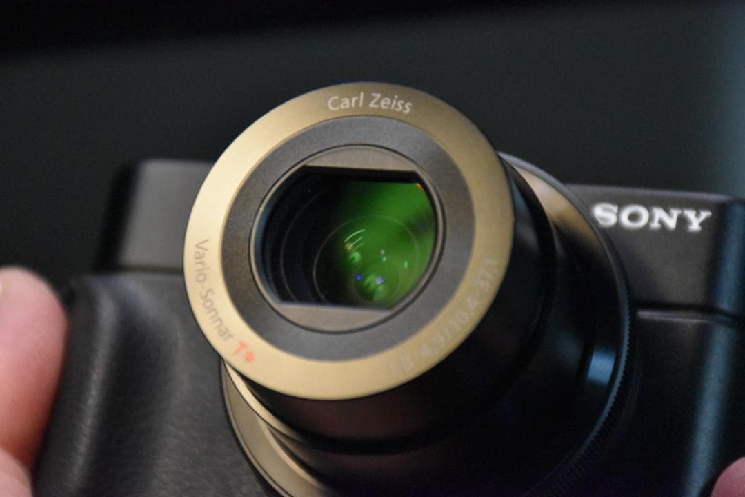 デジタルカメラ Cyber-shot DSC-RX100