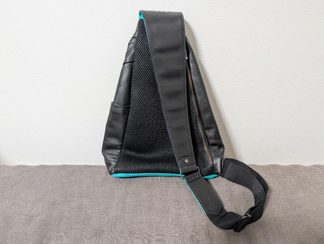 初音ミク モデル ショルダーバッグ ココラボ