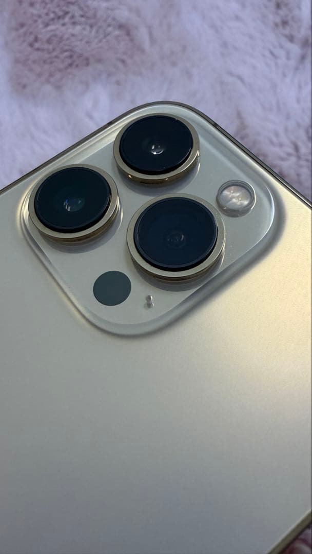 美品　iPhone13pro 256GB SIMフリー ゴールド