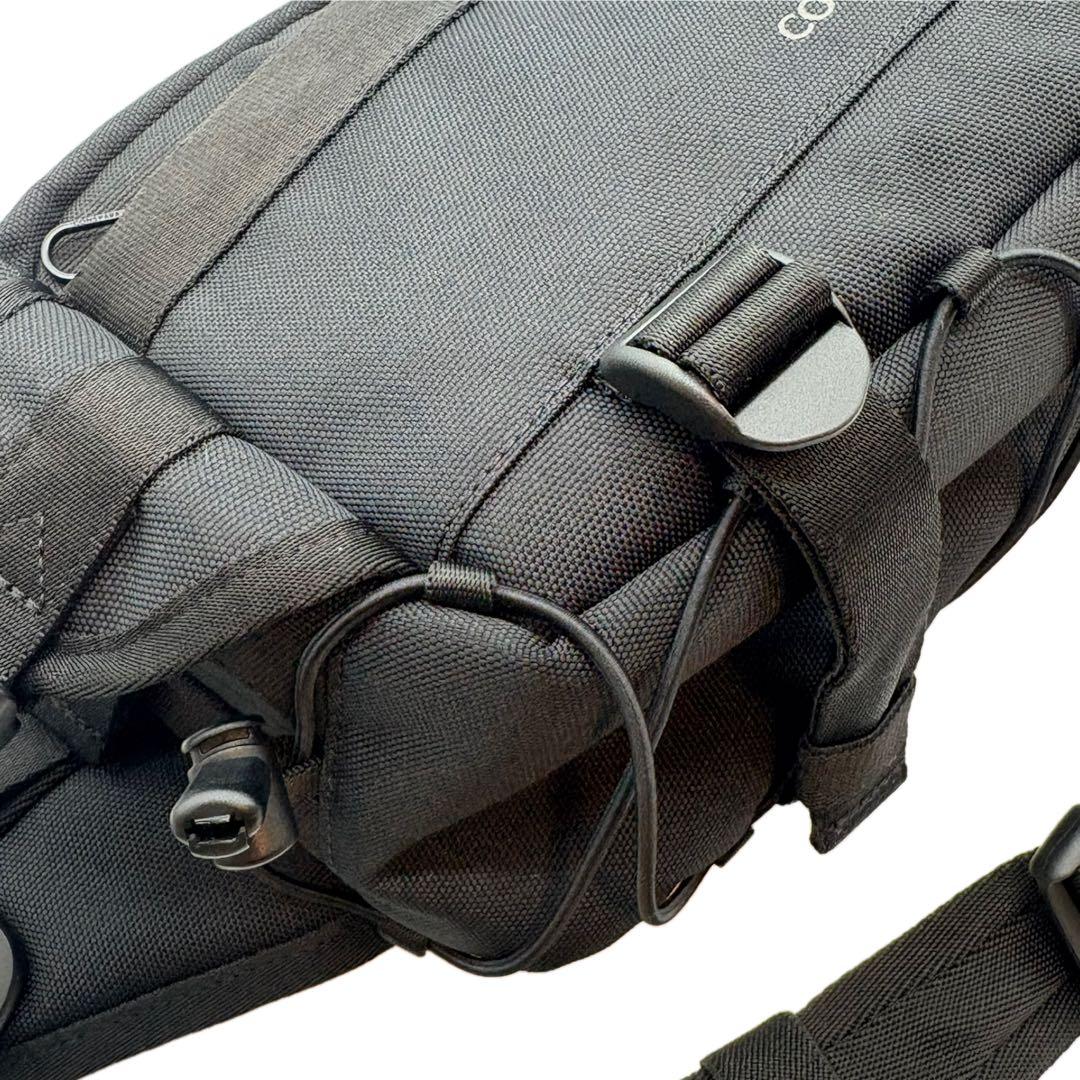 未使用　CONSPARA　最強トラベル　防刃ボディバッグ　TSAロック付き　黒