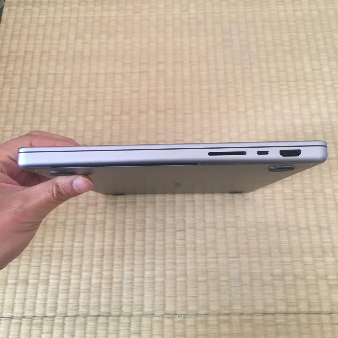MacBookPro 14インチ M1 16GB 1TB 16core