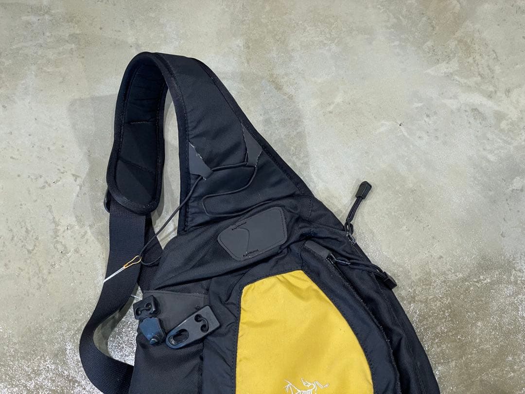 バッグ arc'teryx quiver one shoulder bag