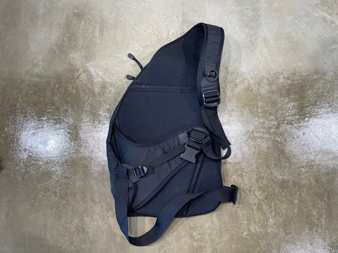 バッグ arc'teryx quiver one shoulder bag