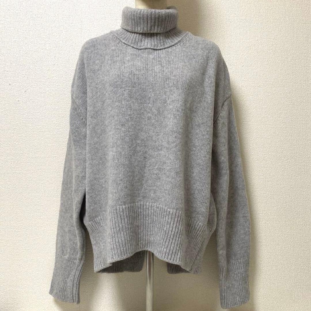 ミューズ ドゥ ドゥーズィエム クラス ウールカシミヤタートルネックニット F