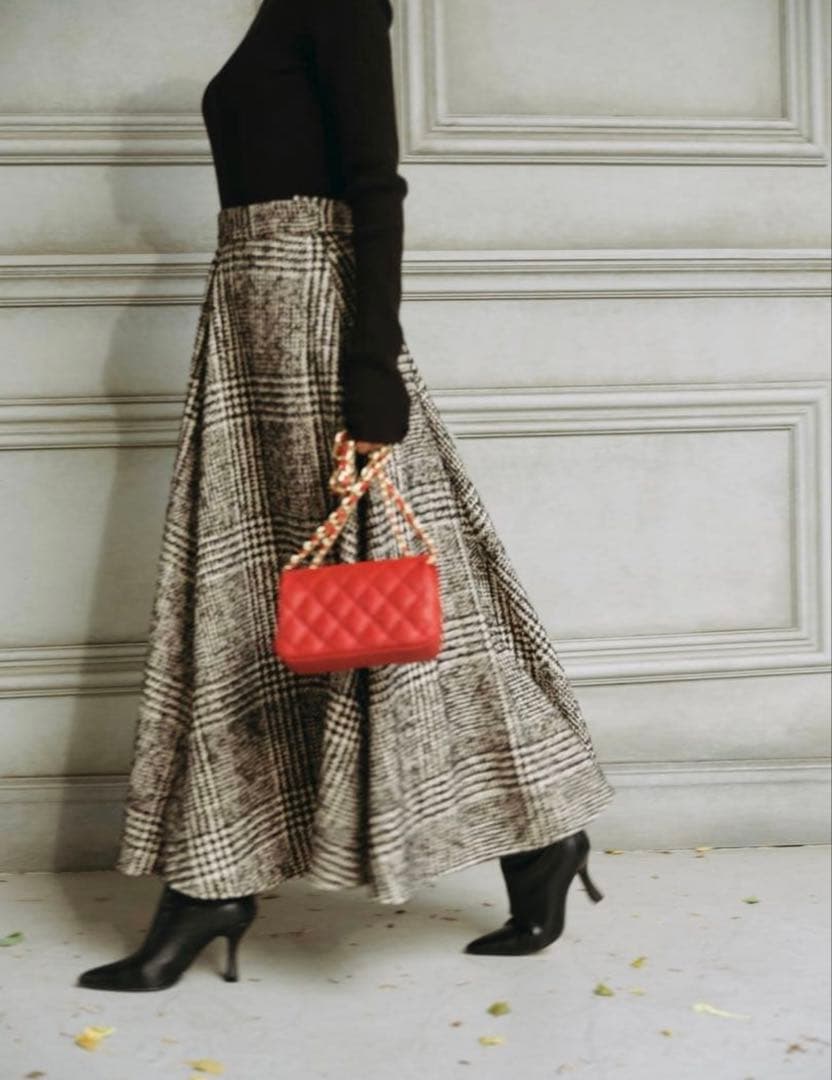 【美品】即完品✨️アニュアンス ウール チェック ツイード フレア スカート 黒