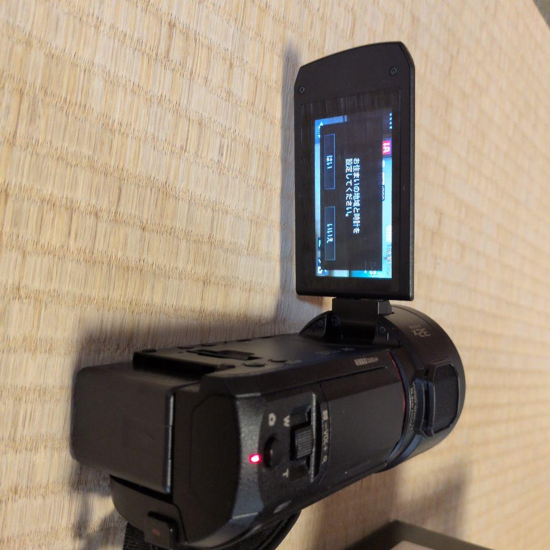 Panasonic HC-VX2MS 4K ビデオカメラ 本体とメモリーカード