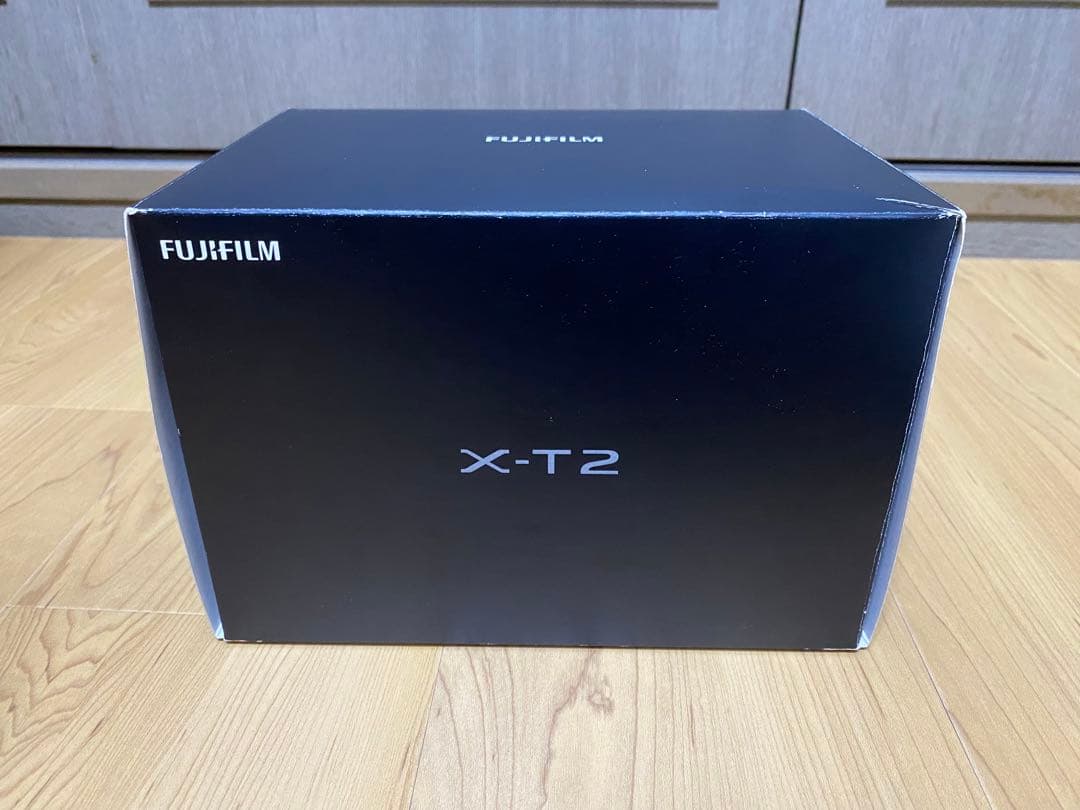 FUJIFILM X-T2 フジフィルム APS シャッター回数200回程度！
