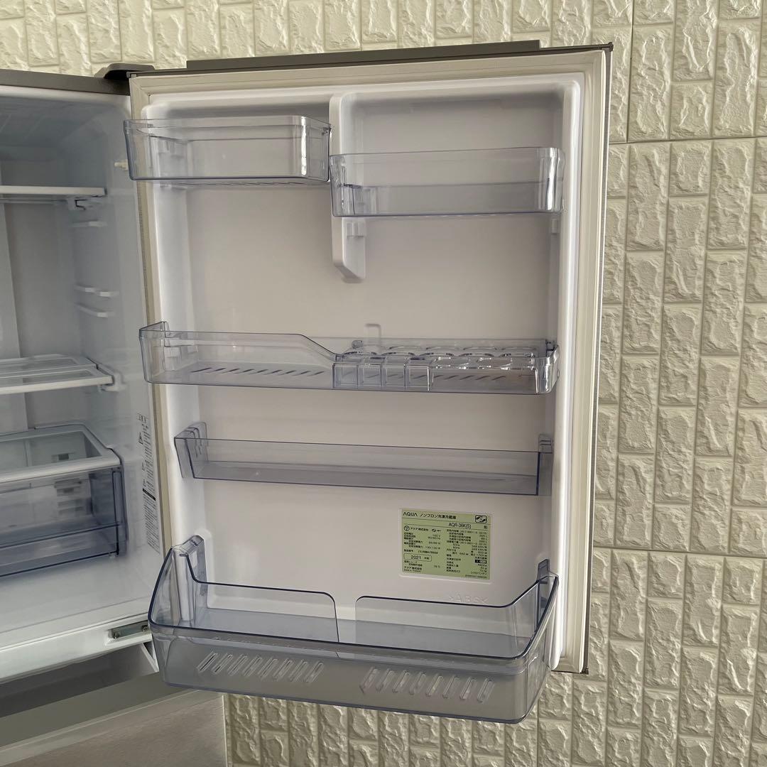 東京23区配送無料✨冷蔵庫　アクア　4ドア　ファミリーサイズ　355L 美品