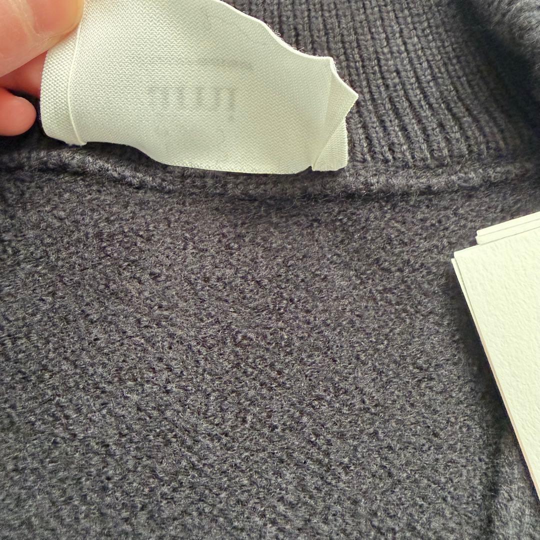 ⭐️タグ付き　Ami Paris 厚手　前ボタンカーディガン⭐️