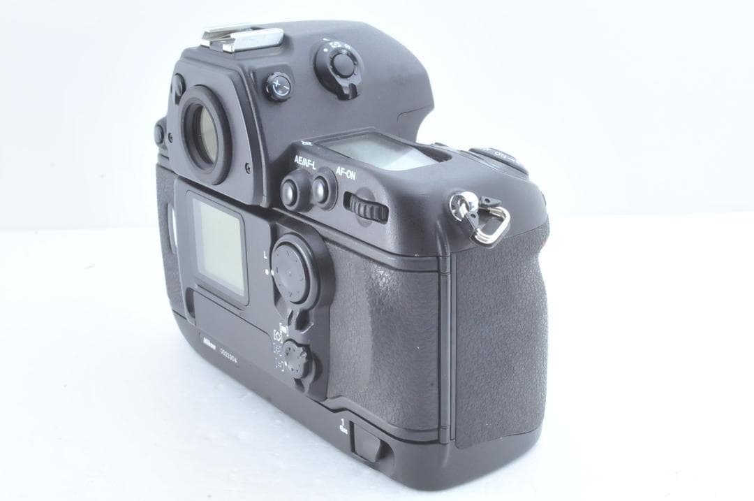 ■美品■ ニコン Nikon F6 ボディ