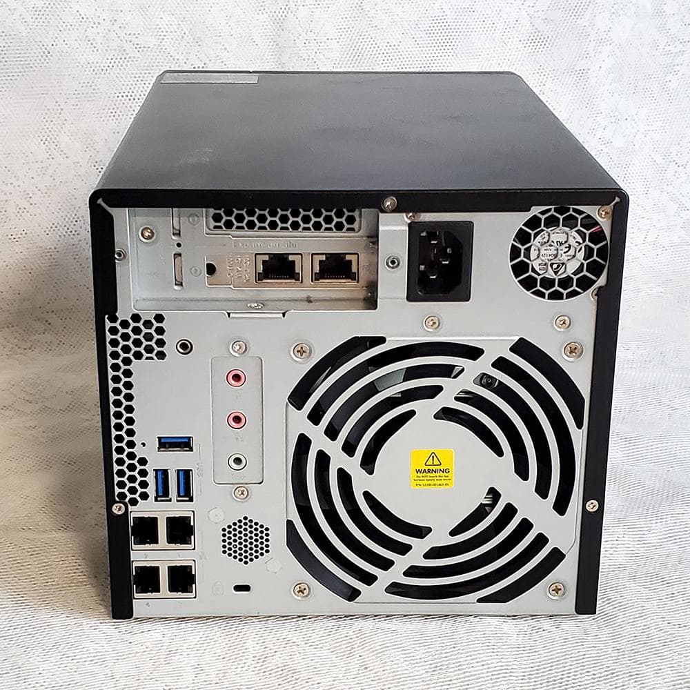 QNAP TS-473 メモリ16GB / 512GB SSD / 10GbE