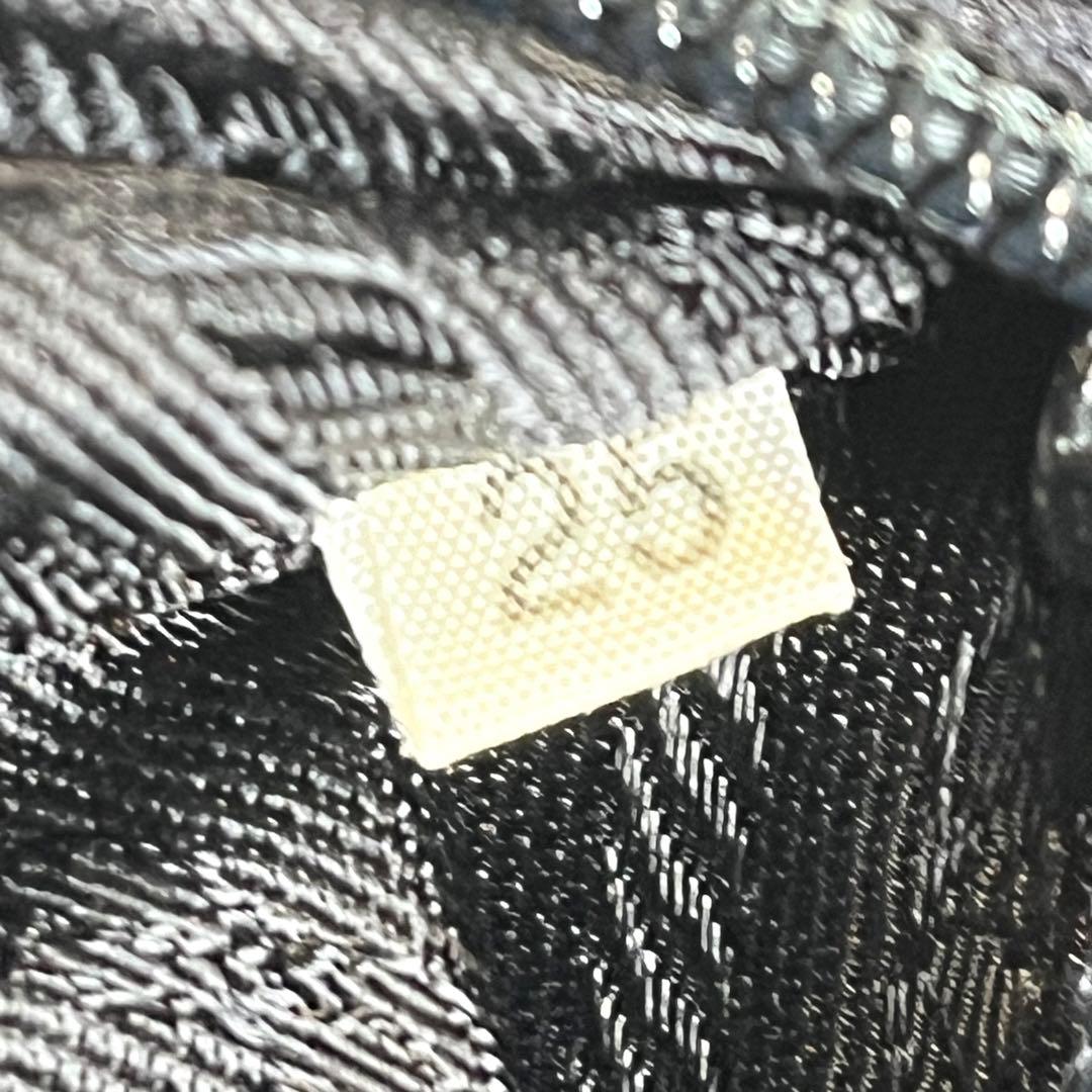 超希少✨ PRADA メッセンジャーバッグ 三角ロゴ 黒 ナイロン レザー