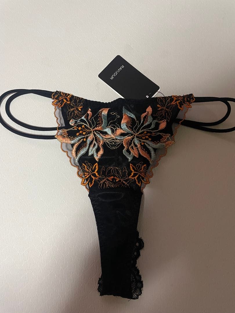 RAVIJOUR新品未使用B65 SブラTショーツ2種類セット 完売品