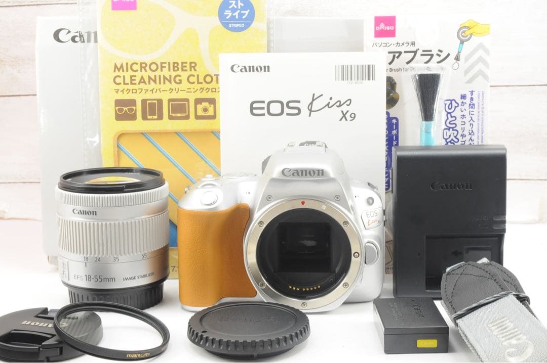 ❤️希少シルバーカラー❤️Wi-FI &自撮り❤️Canon kiss X9