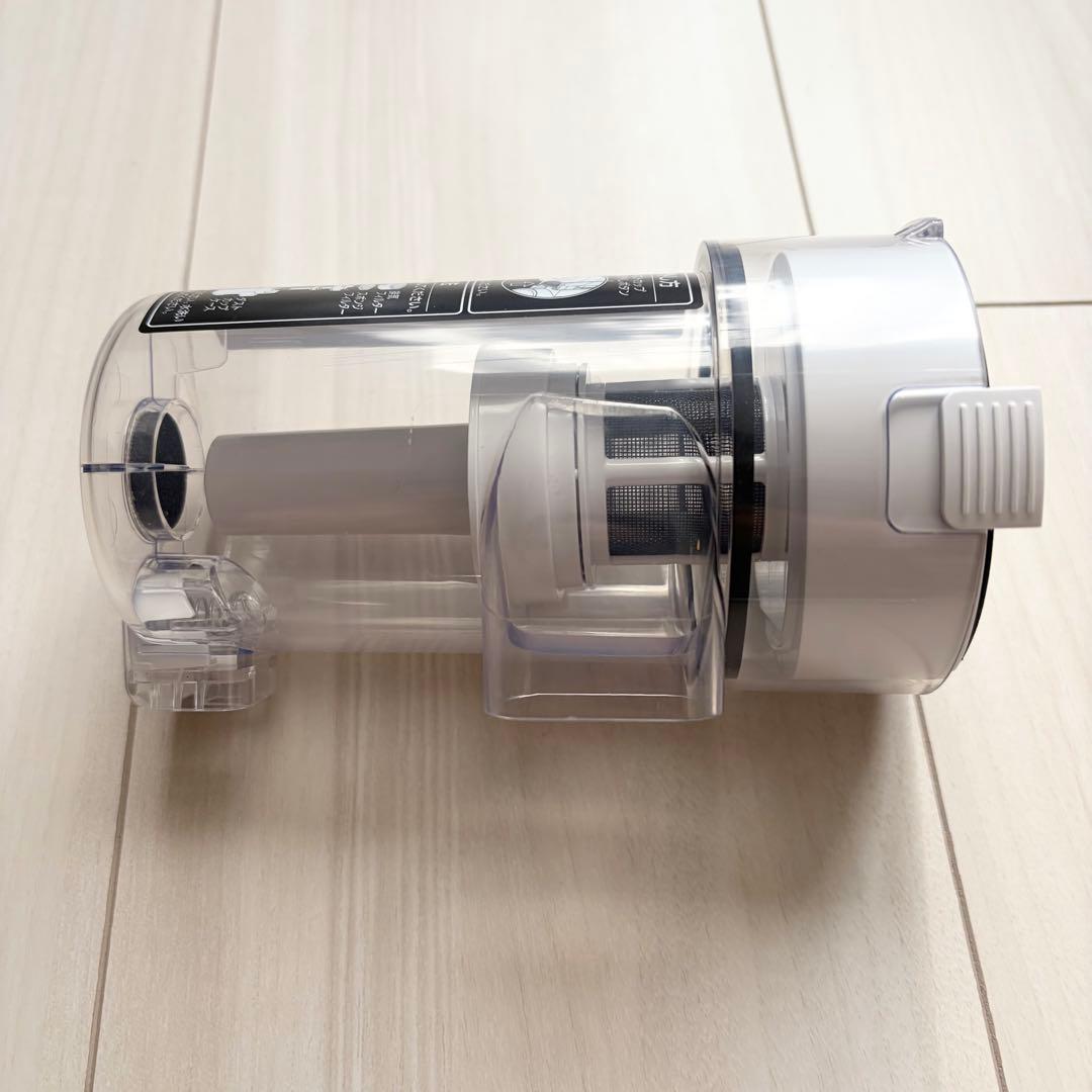 【１ヶ月間使用】マジカリーナ　サイクロン式　置くだけ充電