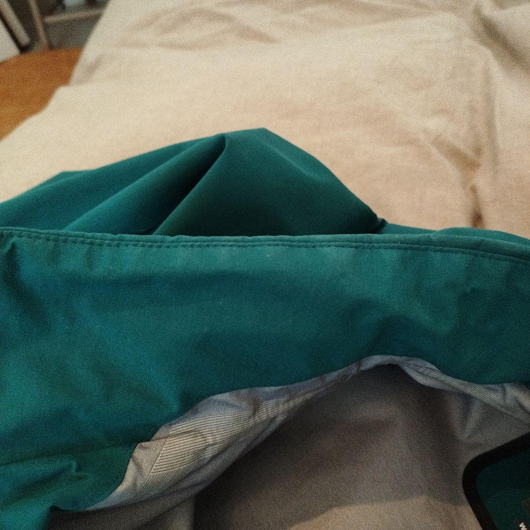 ヘリーハンセン　フロムレインコート