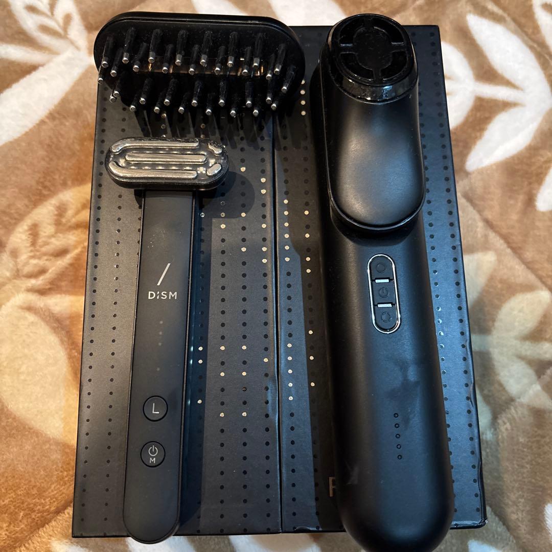 DiSM 美顔器 ブラック 専用ケース付き