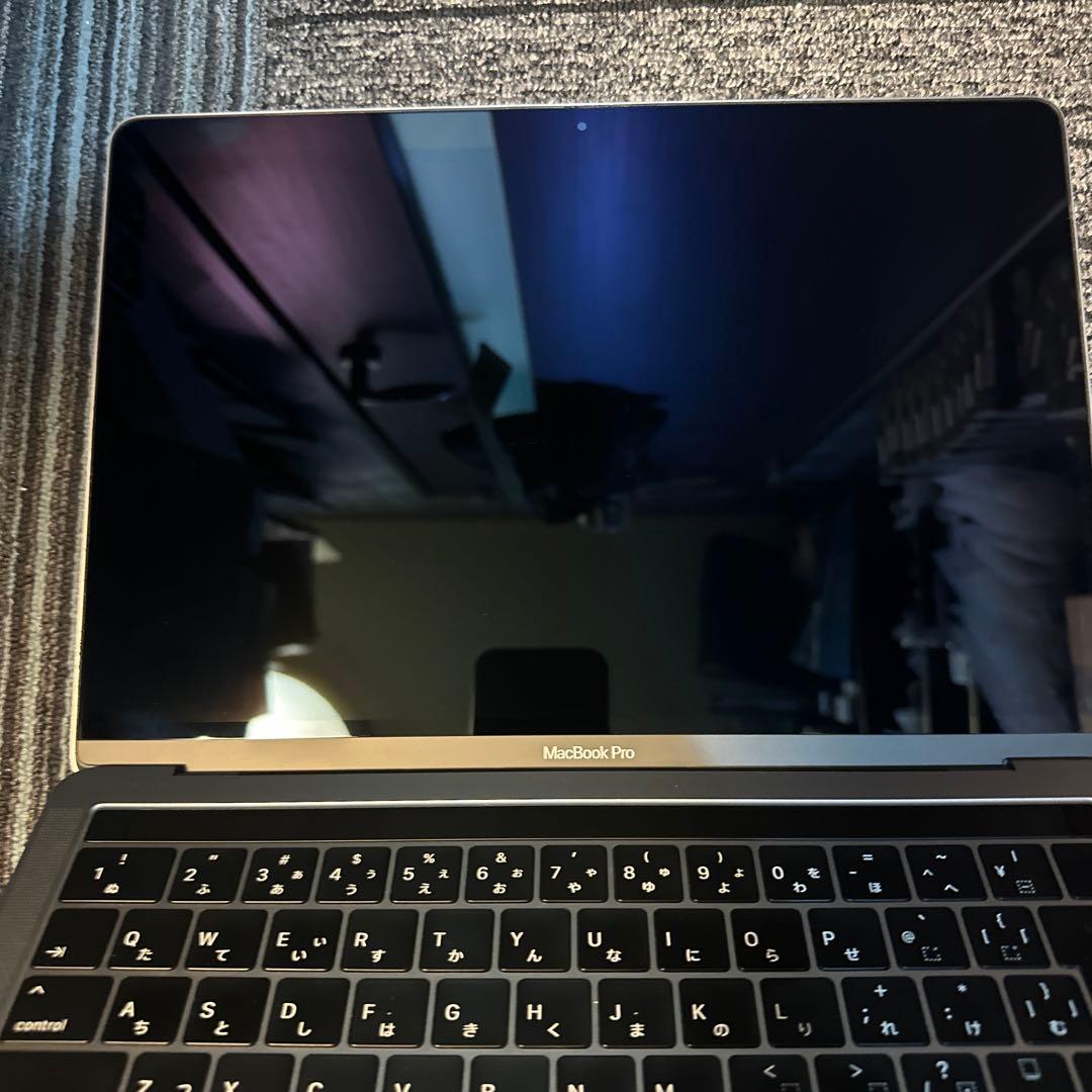 MacBook Pro 2018 13インチ 8GB 512GB 11