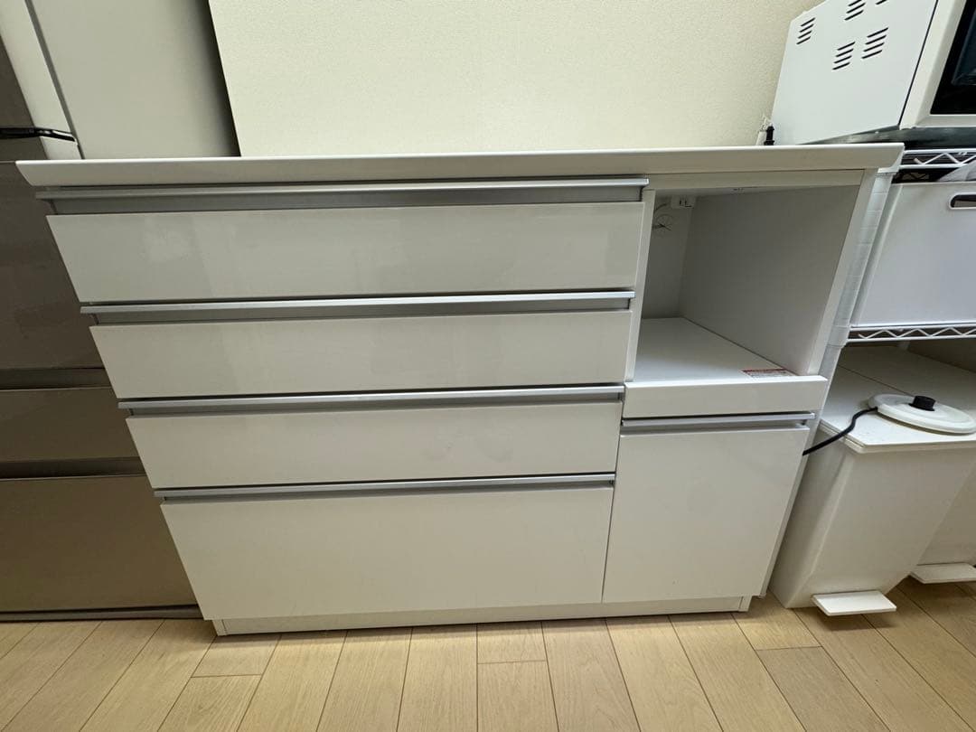 【超美品】ニトリ、レジューム、キッチンカウンター、食器棚、カウンター収納棚