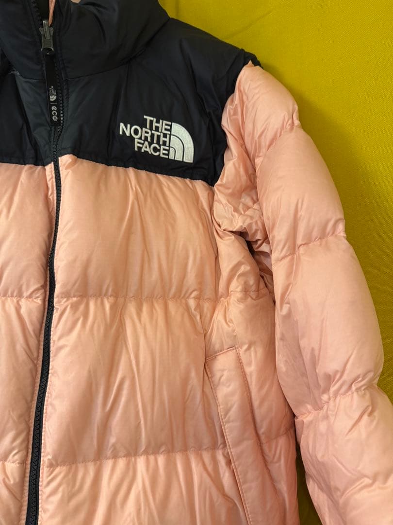 日本未入荷！希少　THE NORTH FACE ヌプシ　ピンク