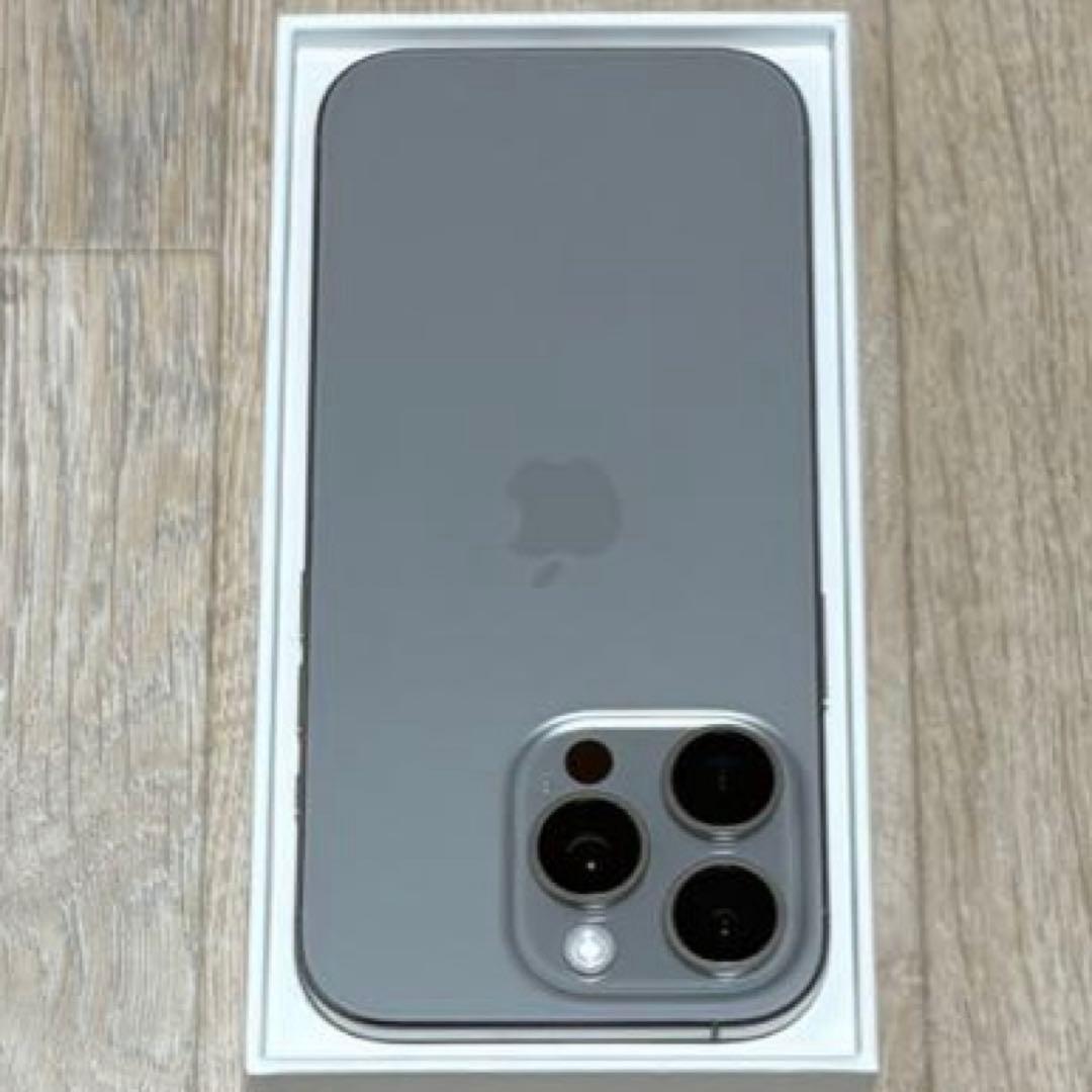 バッテリー100% iPhone16Pro 256GB SIMフリー 本体