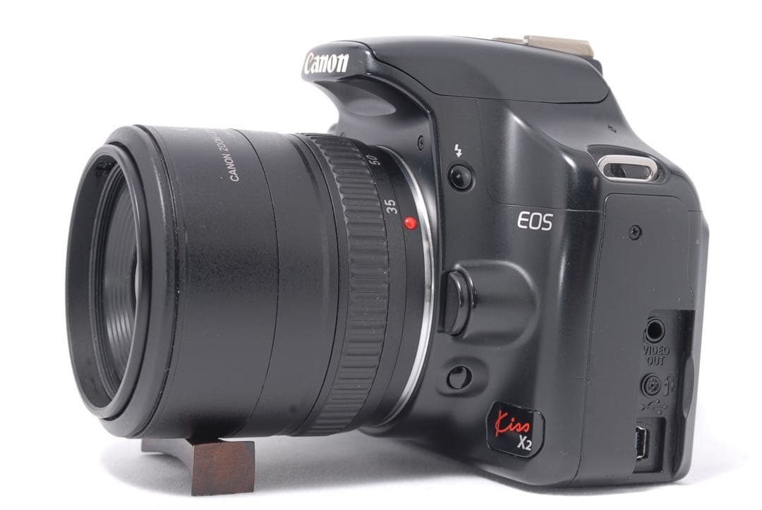 一眼レフデビューに✨Canon Kiss X2❤️エモい写真が撮れる！オマケ多数