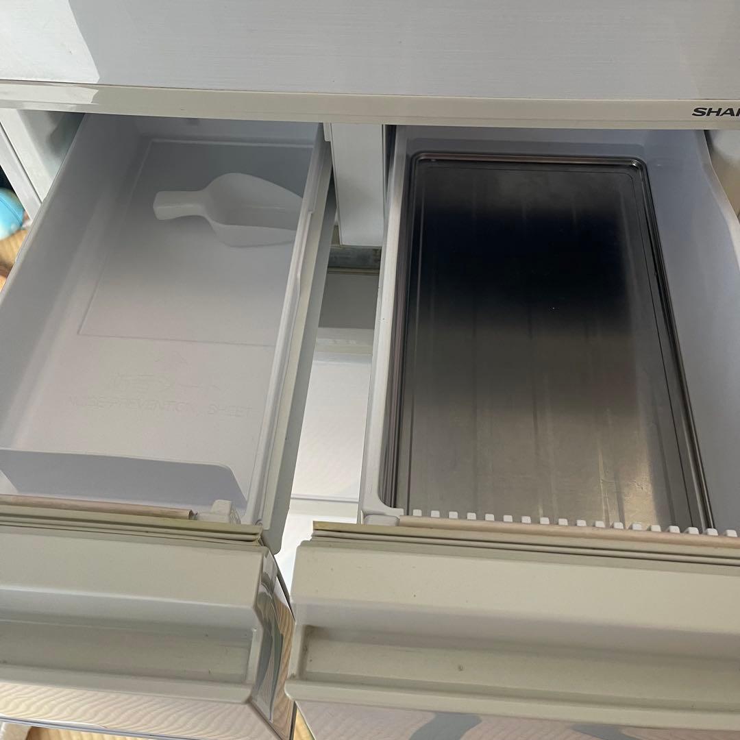 SHARP 冷蔵庫 2012年製 SJ-PW38W-S