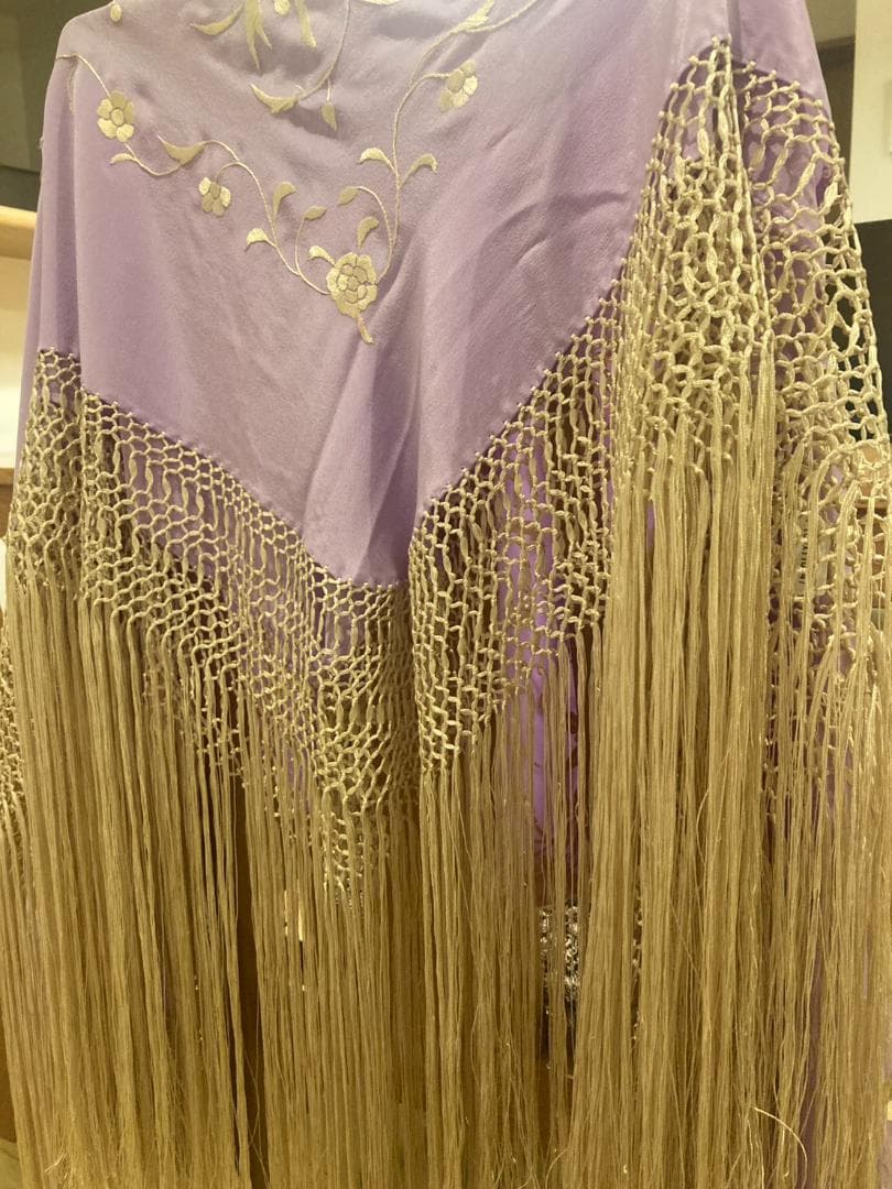 【新品・未使用】フラメンコ マントン ラベンダー・ゴールド 110cm