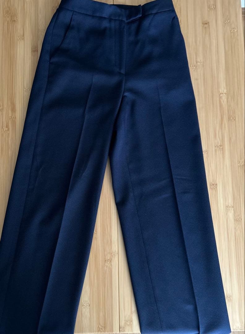 超メルカリ市価格！TOMORROWLAND パンツスーツ