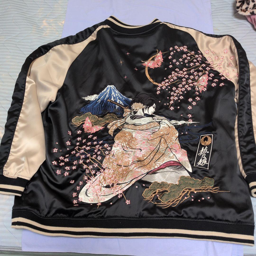 こーじー様✿サテン製スカジャン ブラックxベージュ ブルゾンまとめ売り