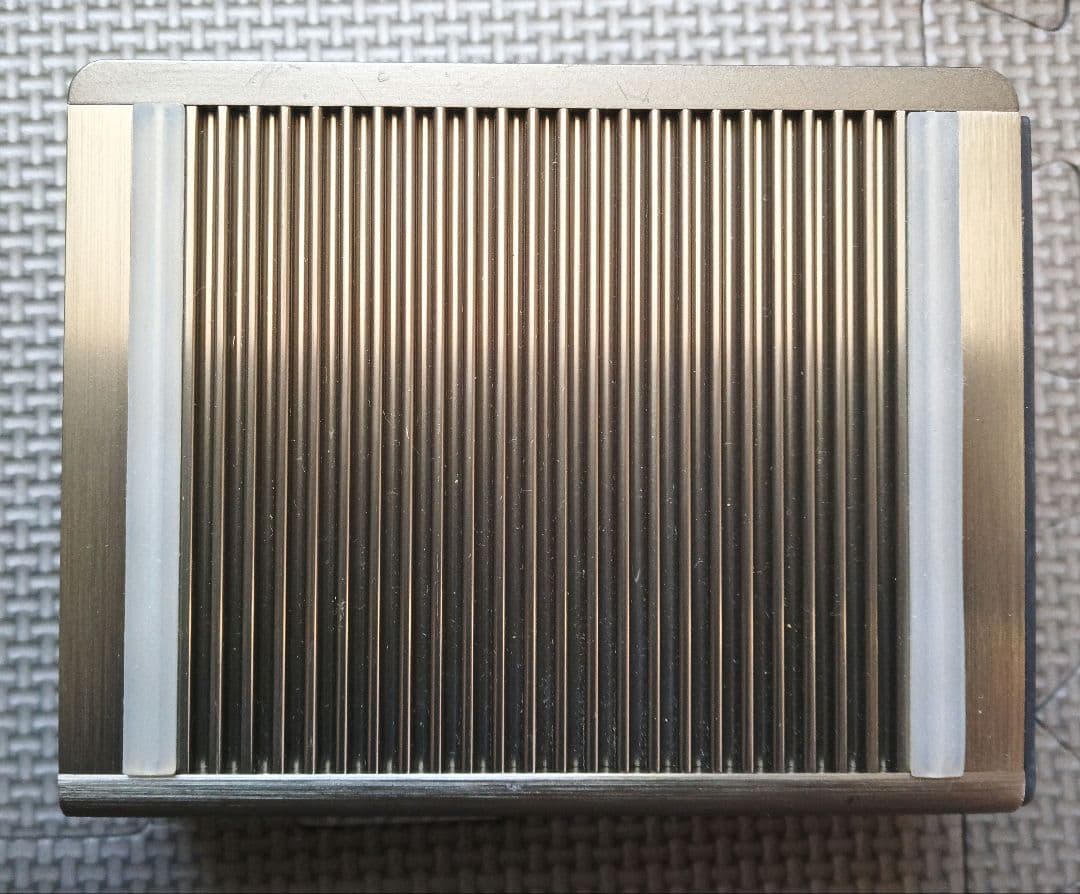 CalDigit TS2 Thunderboltケーブル付