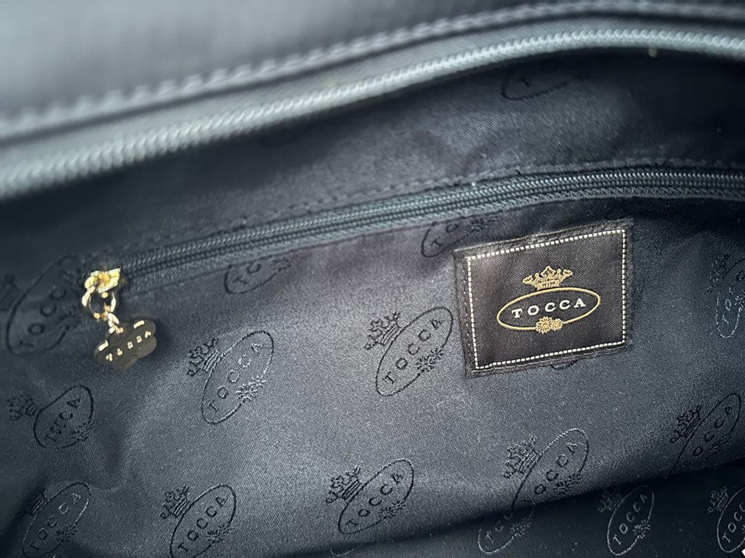 tocca DUAL RIBBON NYLON TOTE L トートバッグ L