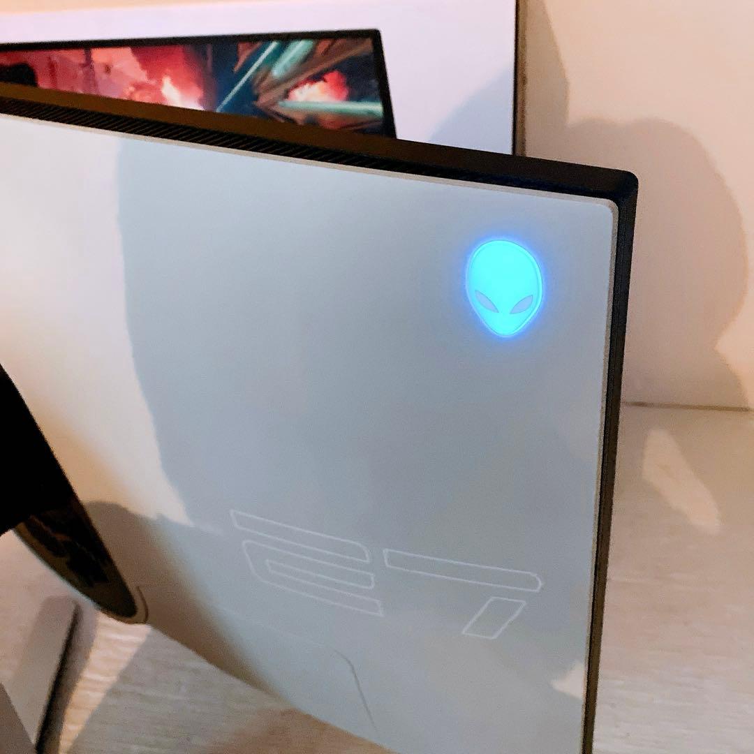 Alienware ゲーミングモニター 240Hz 27インチAW2720HF