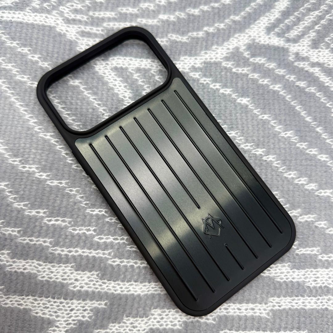 新品/未使用 RIMOWA リモワ iPhone17promxs ケースブラック