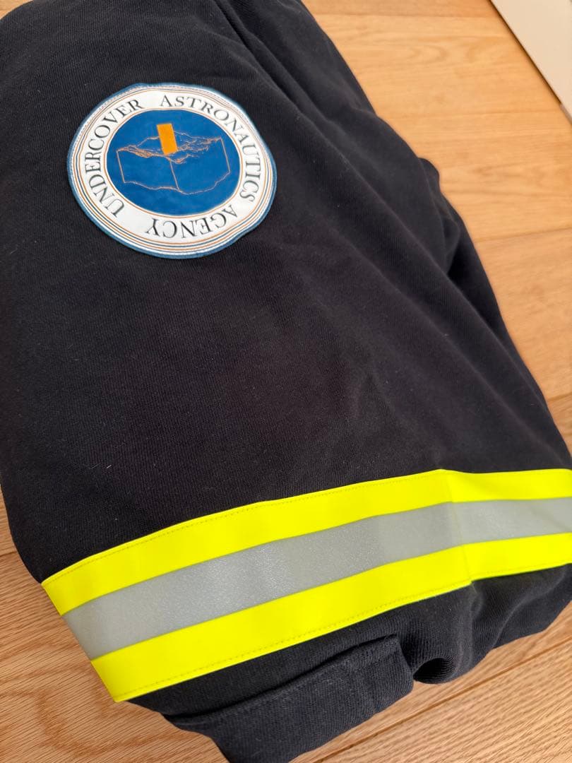 希少UNDERCOVER アンダーカバー リフレクタージップパーカー