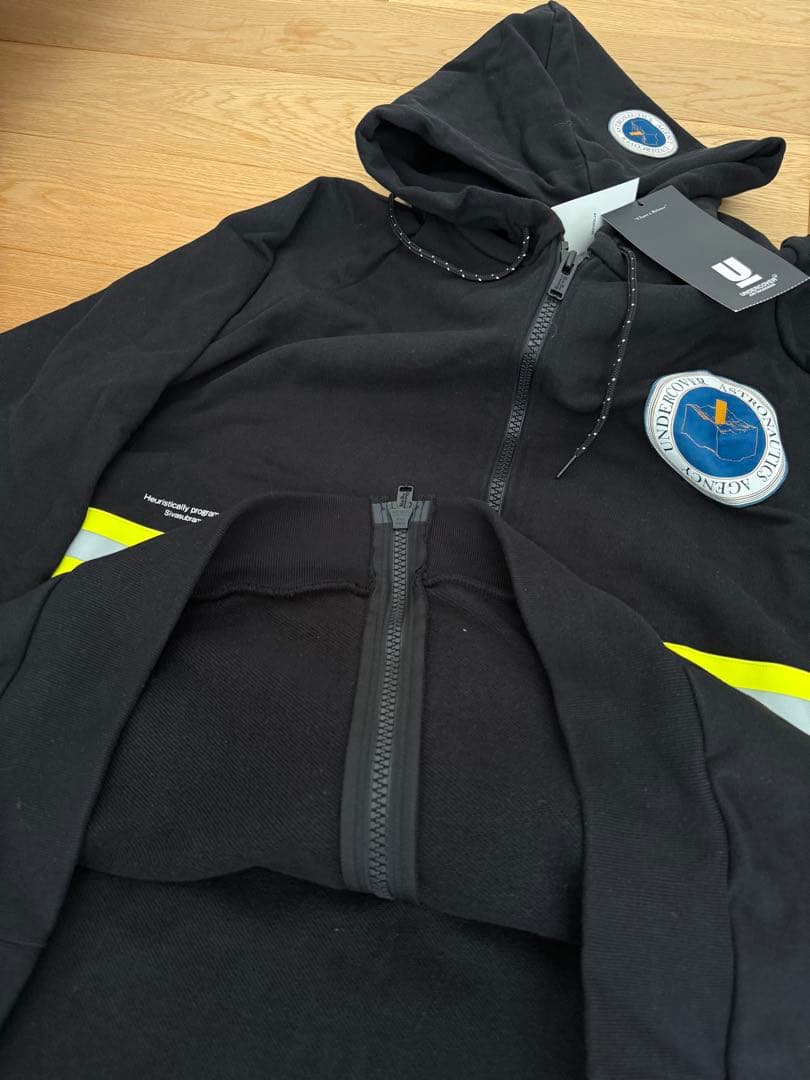 希少UNDERCOVER アンダーカバー リフレクタージップパーカー