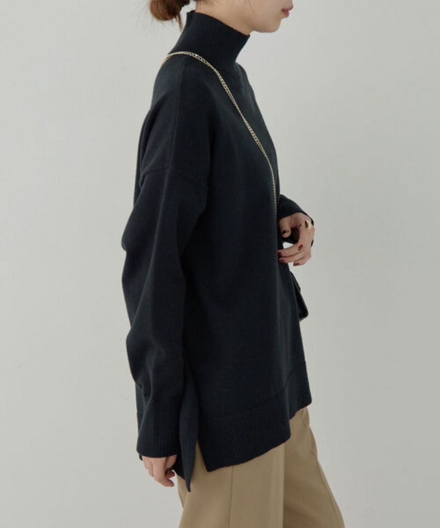 【新品タグ付き】GALLARDAGALANTE　オーバータートルニット　ブラック