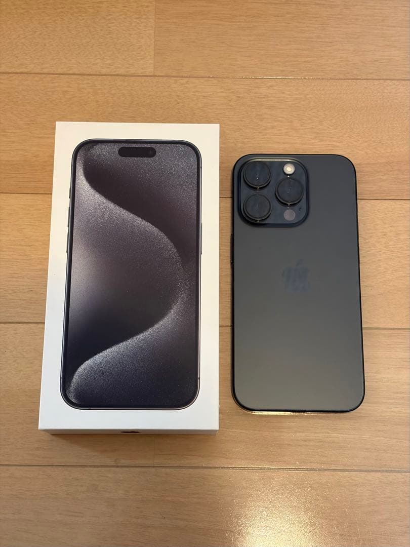 【本日のみ大幅値下げ】海外版SIMフリー iPhone15Pro 256GB