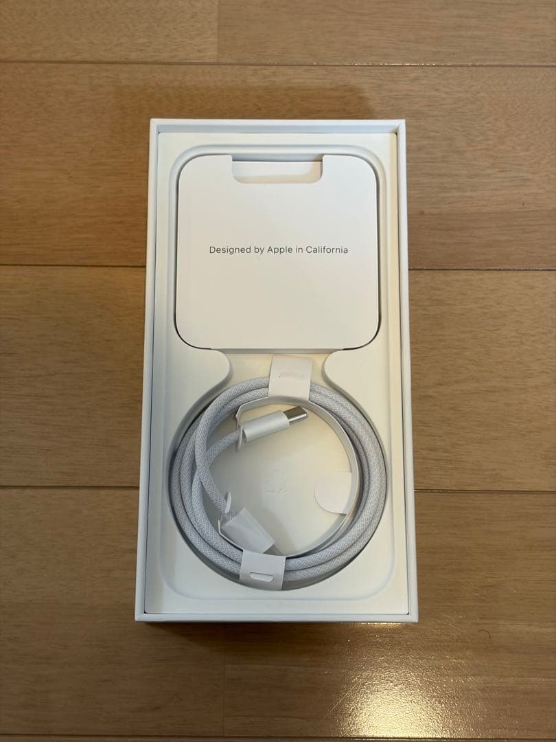 【本日のみ大幅値下げ】海外版SIMフリー iPhone15Pro 256GB