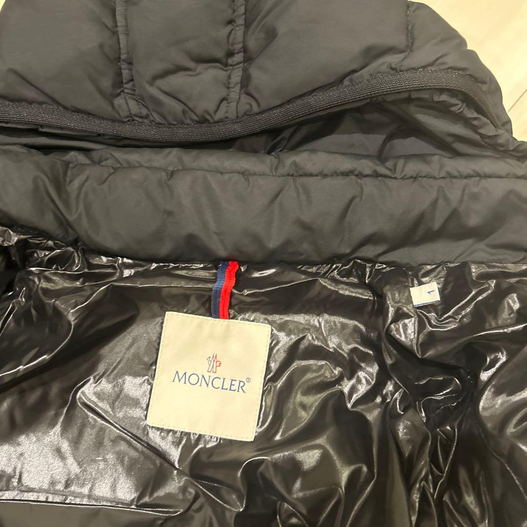 お値下げ　美品　モンクレールダウン1