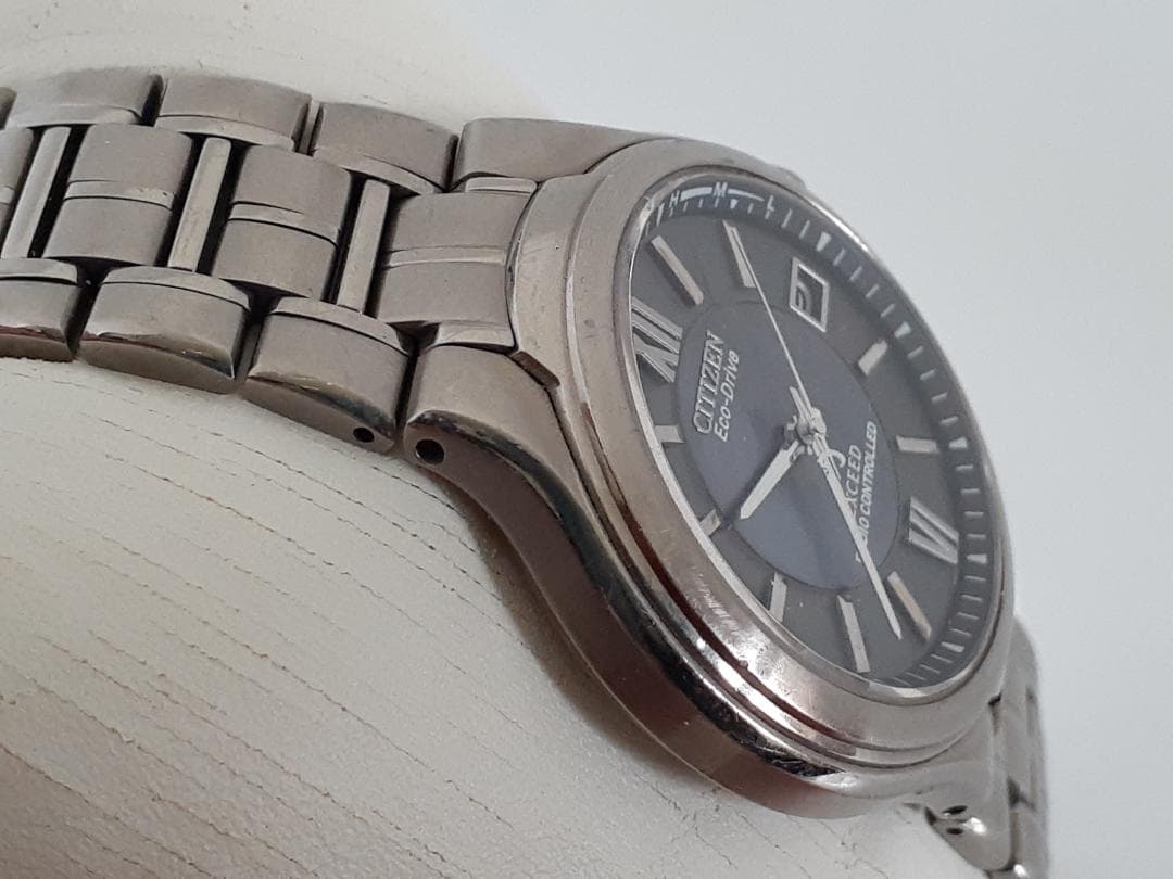 【高級・チタンモデル】CITIZEN エクシード エコ・ドライブ電波時計 稼働品