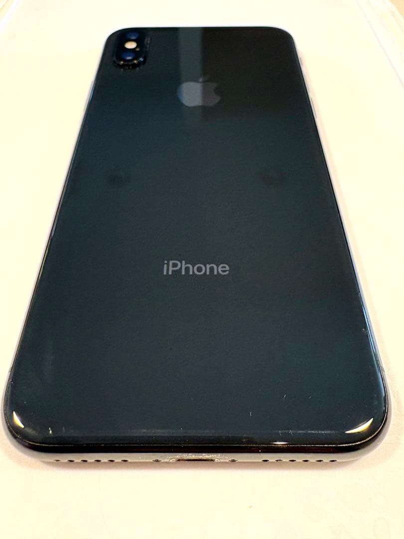 Apple iPhone X スペースグレー