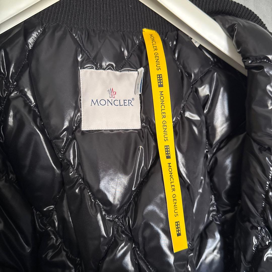 ゆき 新品未使用 Moncler Genius FRGMENT SVEN
