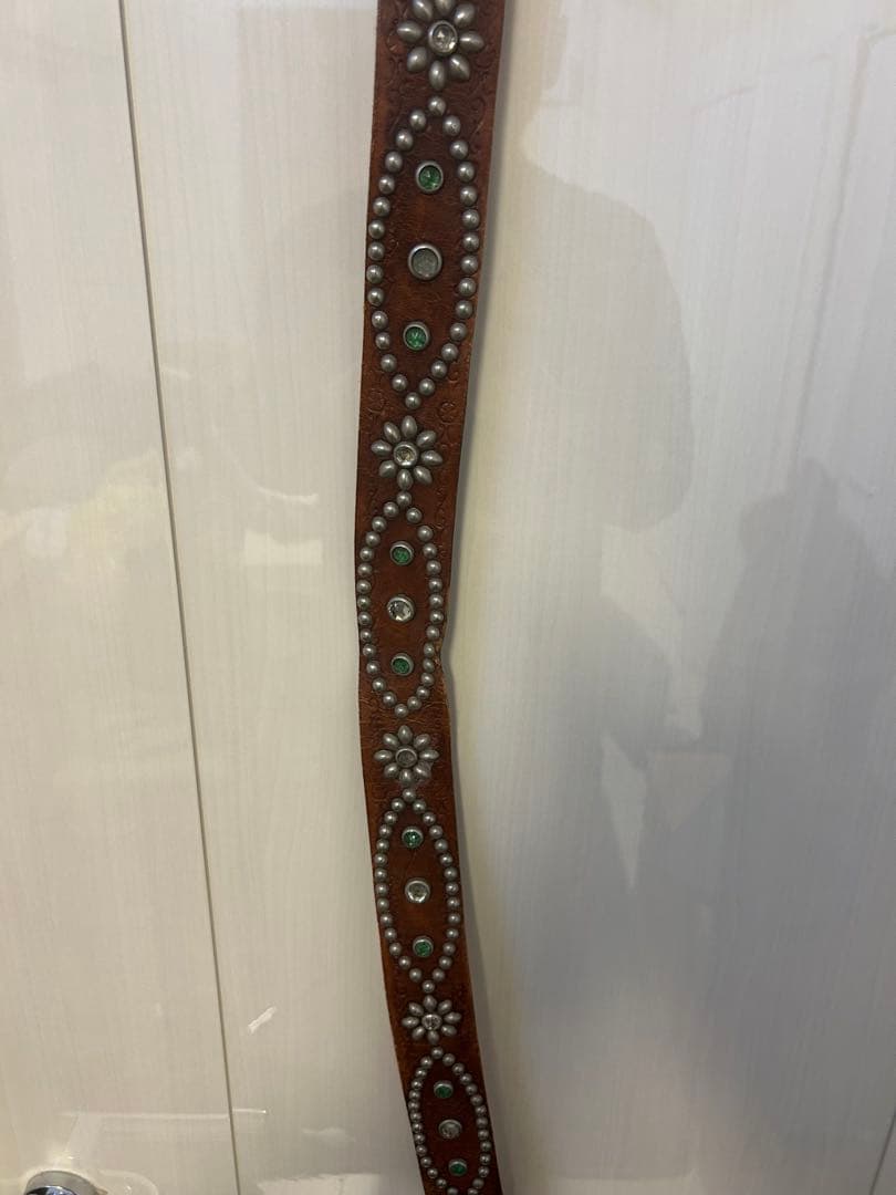 HTC◾️フラワースタッズベルト◾️サイズ36