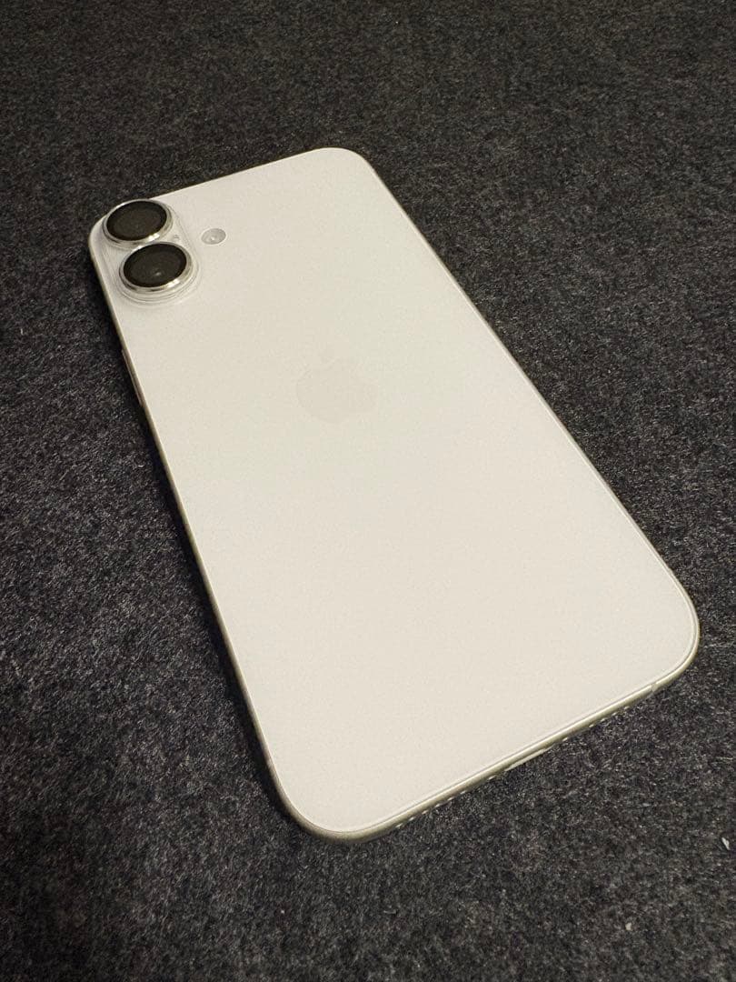 【本日発送】iPhone16Plus 128GB ホワイト　SIMフリー