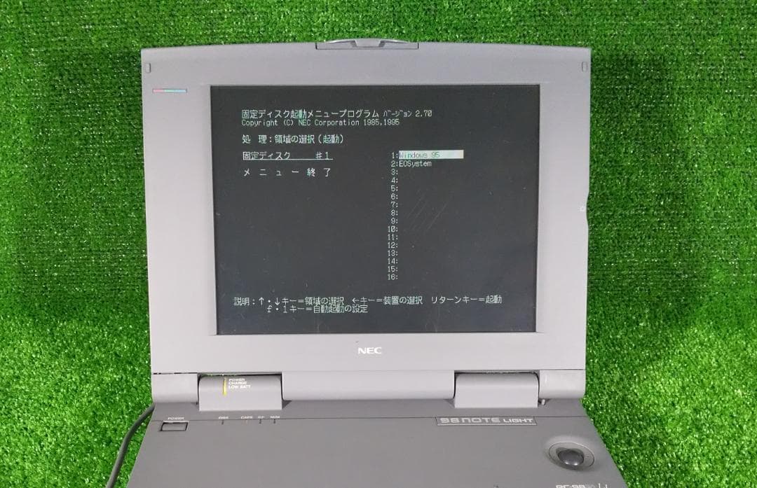 PC-9821Lt／Win95＋EOsys／液晶張替／ AC付