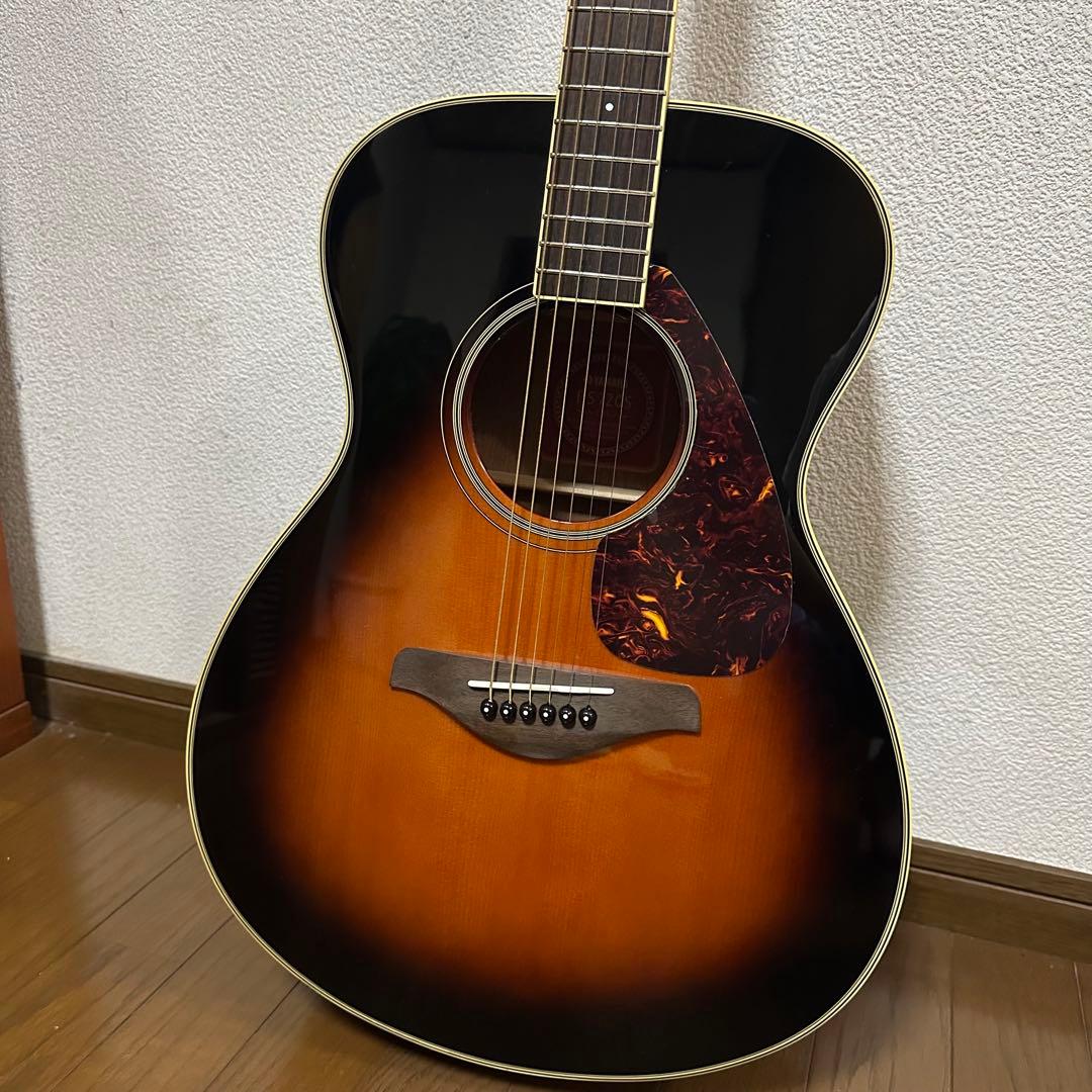 YAMAHA アコースティックギター サンバースト FS720S