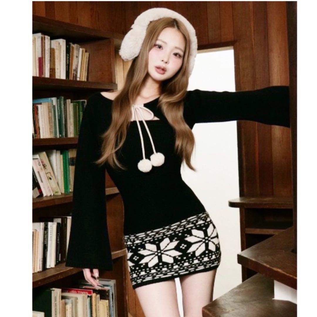 新品未開封　ダーリッチ　ノルディックパネルニットミニワンピース　FREE