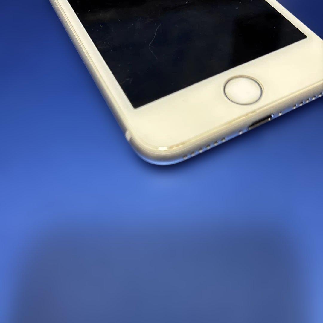 Apple iPhone 8 256GB シルバー