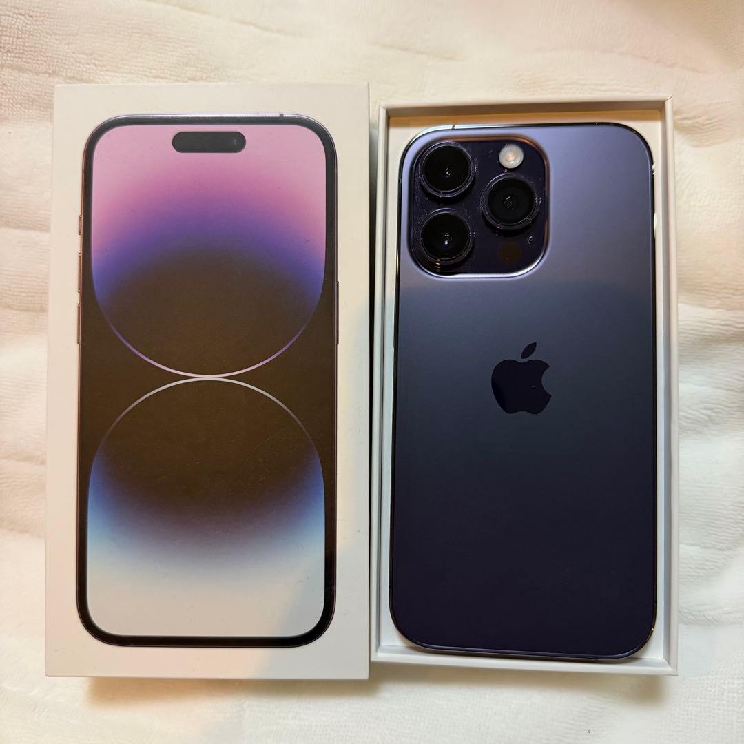 Apple iPhone 14 Pro 本体